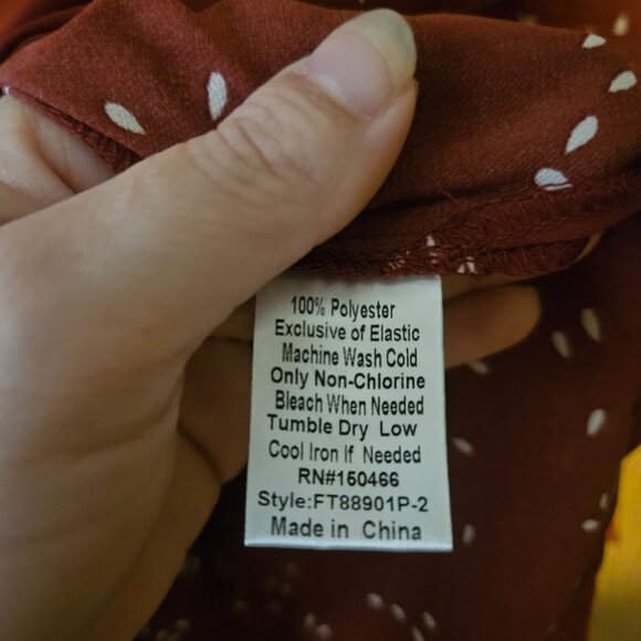 NWT Monday Fun blouse, burgundy, size 2X - Picture 3 of 5